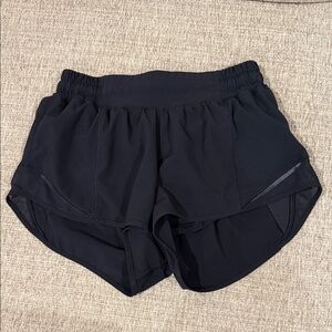 Lululemon Women's Black Athletic Hotty Hot Shorts Size 4.